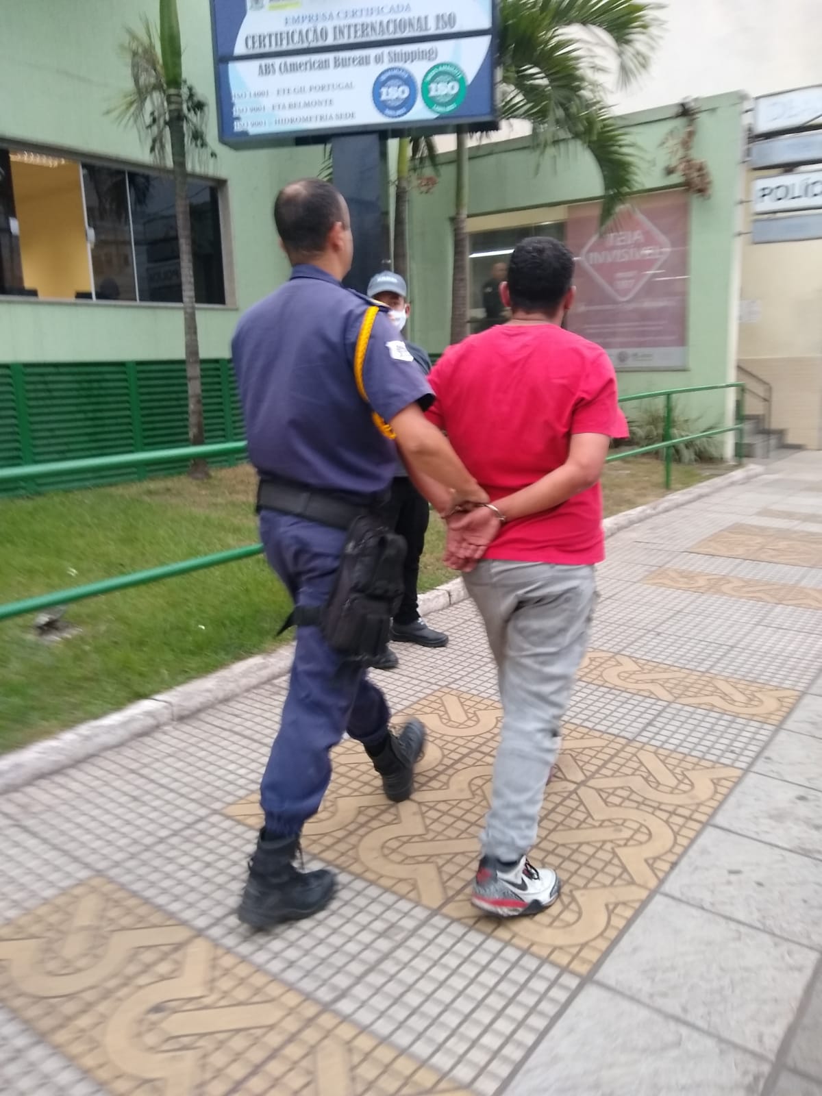 Em Volta Redonda, homem é detido pela Guarda Municipal após ser denunciado pela tia por ameaças