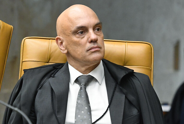 Moraes rejeita investigar falta de inserções na campanha de Bolsonaro