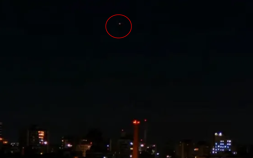 (Vídeo) Piloto de avião avista ‘luzes misteriosas’ durante voo em Porto Alegre