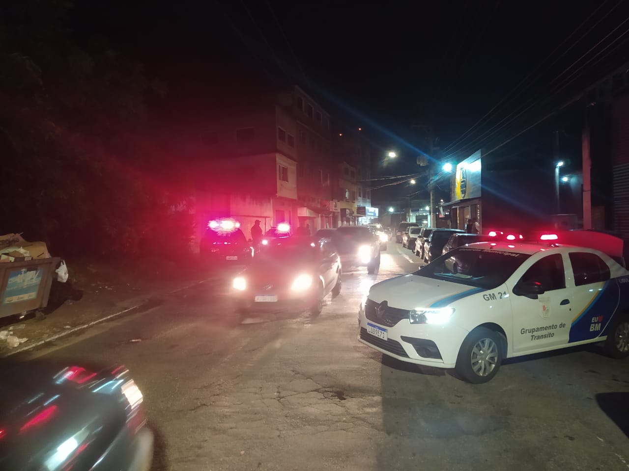 Guarda Municipal realiza blitzes contra motos barulhentas em Barra Mansa