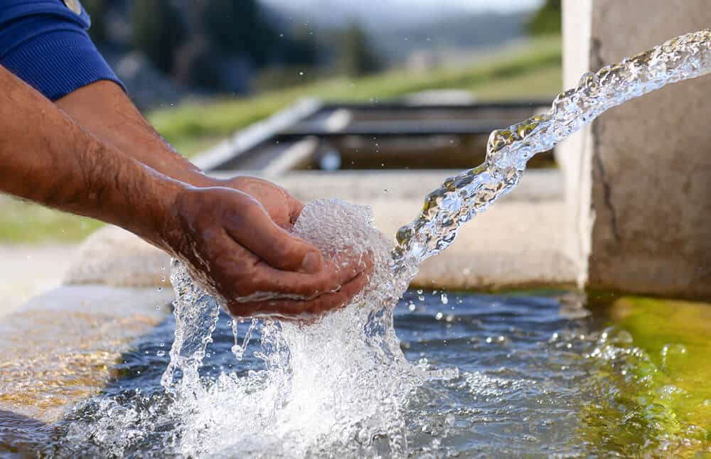 Manutenção preventiva reduz abastecimento de água em Pinheiral nesta segunda, 9