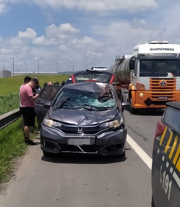 Acidente mata ciclista na Dutra, em Itatiaia