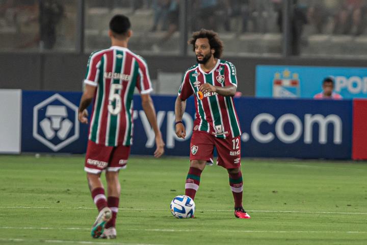 Libertadores: Flu estreia com vitória de virada