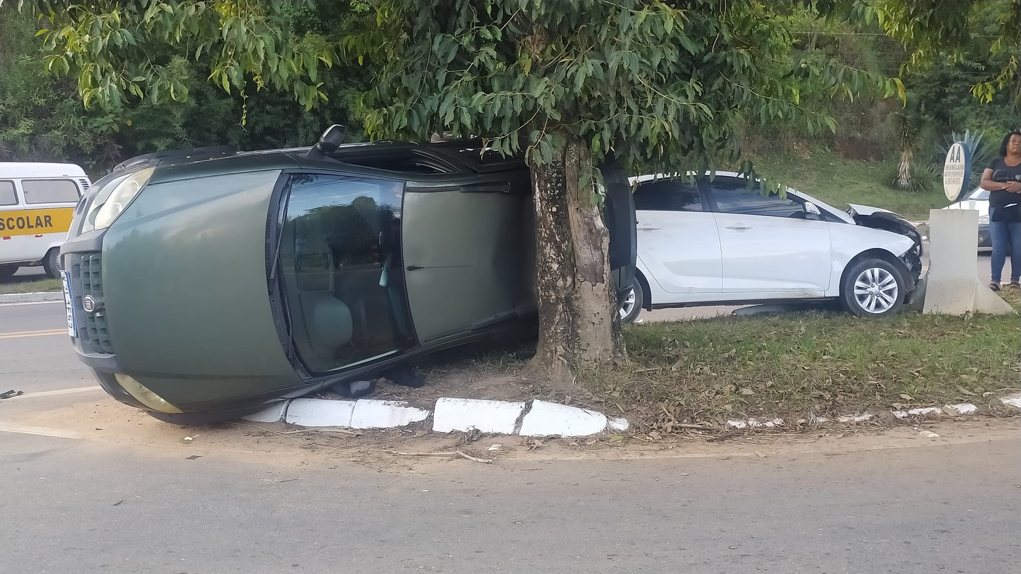 Acidente entre dois veículos é registrado em Valença