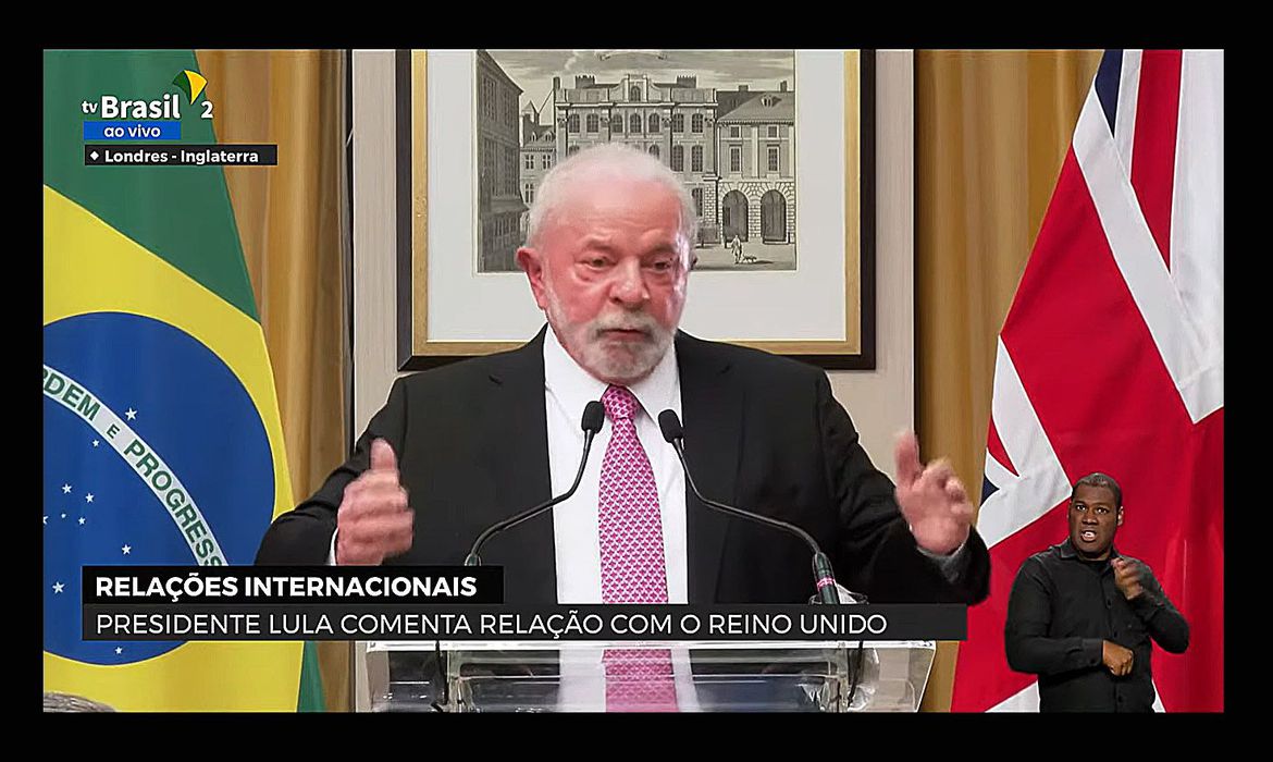 Em Londres, Lula volta a pôr em xeque autonomia do Banco Central