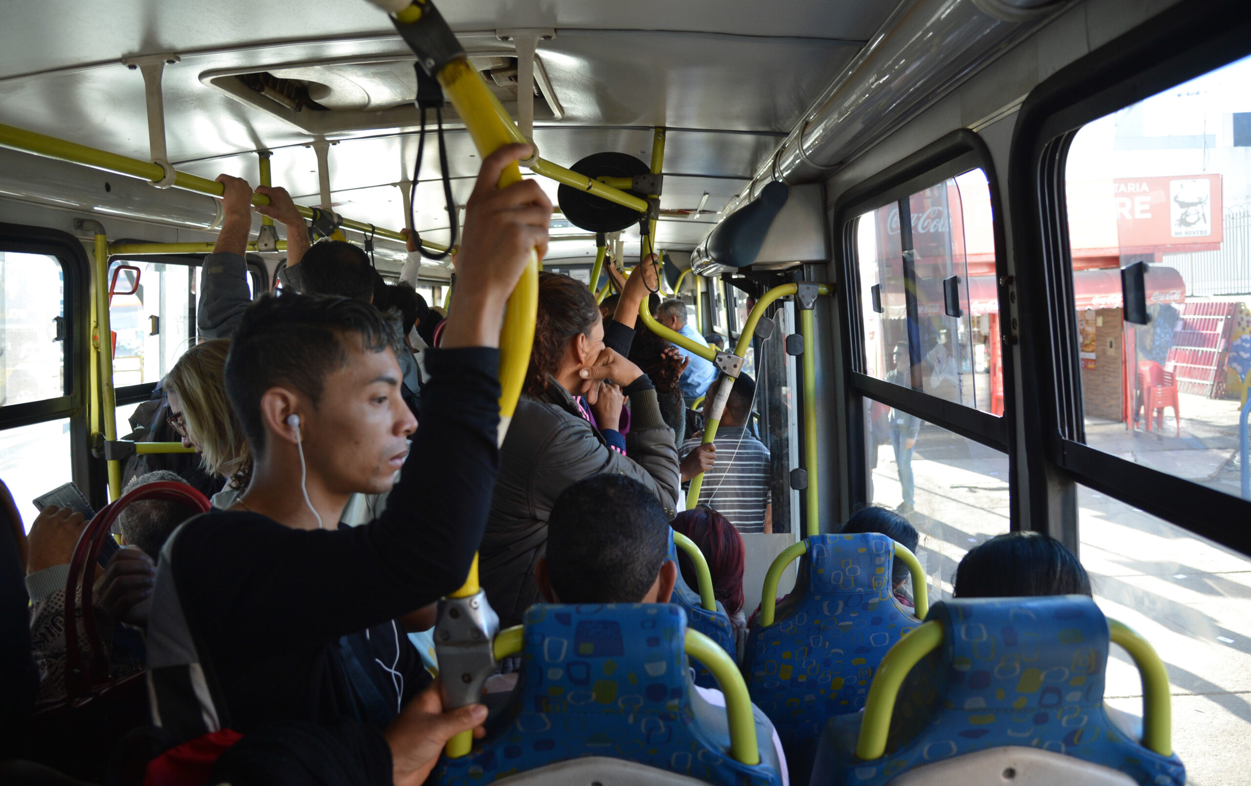 Passagem de ônibus intermunicipal fica mais cara a partir desta terça-feira, 29