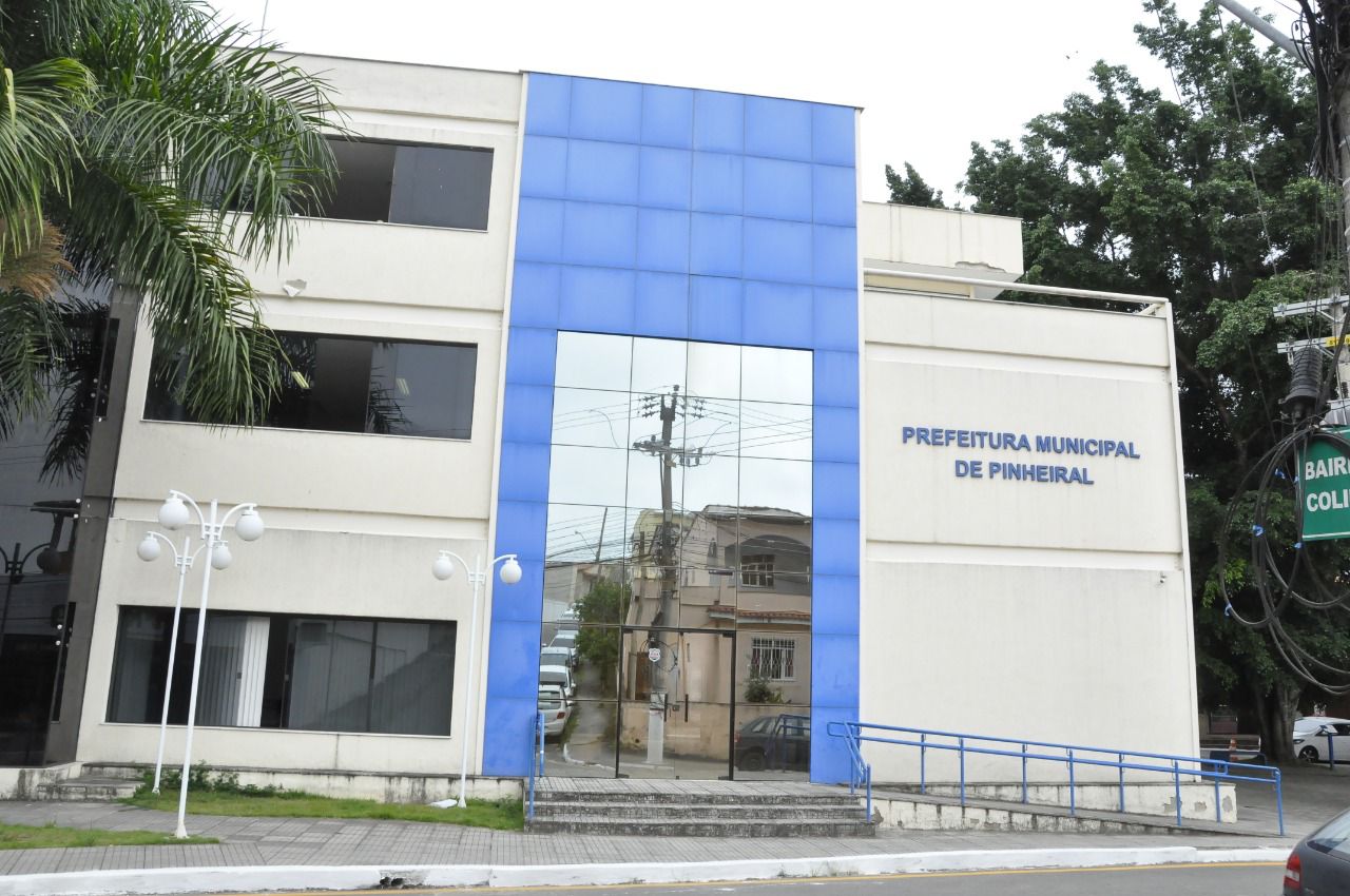 Pinheiral reabre inscrições para concurso com quase 100 vagas em diversas áreas
