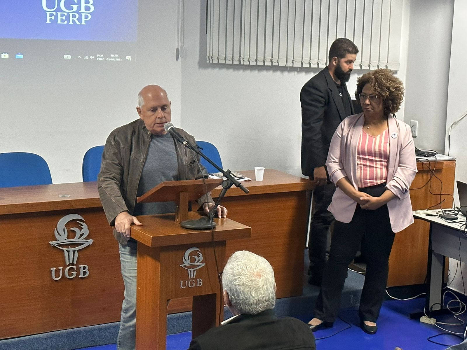 Encontro preparatório para o 13° Consenge reúne engenheiros e estudantes em Volta Redonda