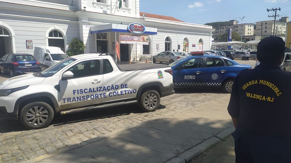 Autoridades de Valença Intensificam Fiscalização contra Transporte Irregular de Veículos