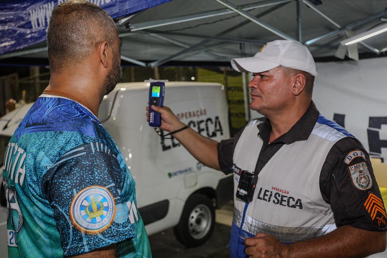 Lei Seca flagrou mais de mil e trezentos motoristas dirigindo sob efeito de álcool na semana do Carnaval