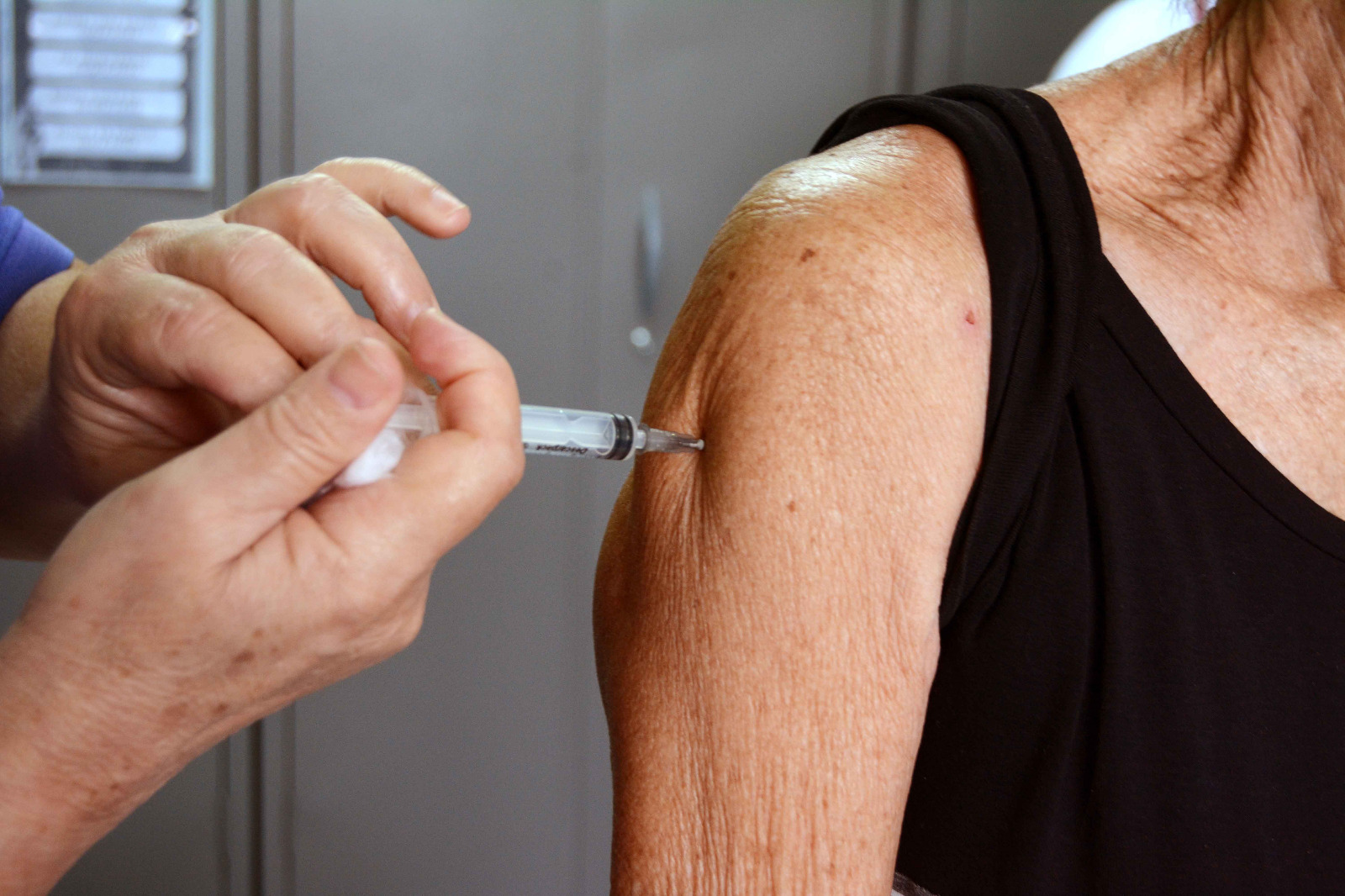 Barra Mansa inicia campanha de vacinação contra gripe