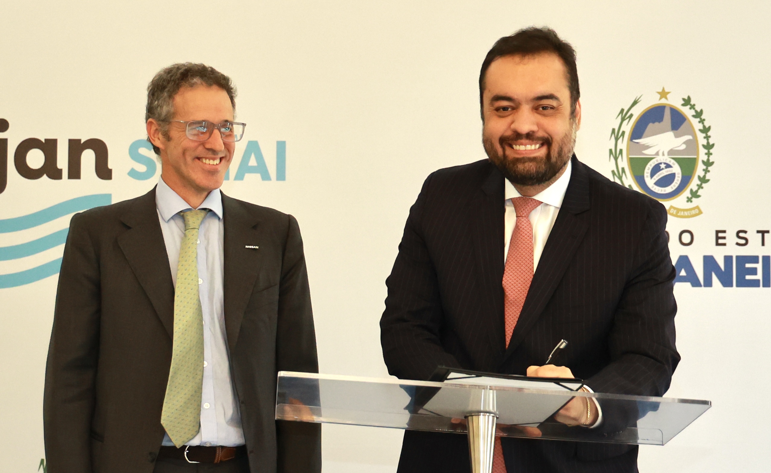 Governador assina parceria com Nissan para investimentos em curso profissionalizante em Itatiaia