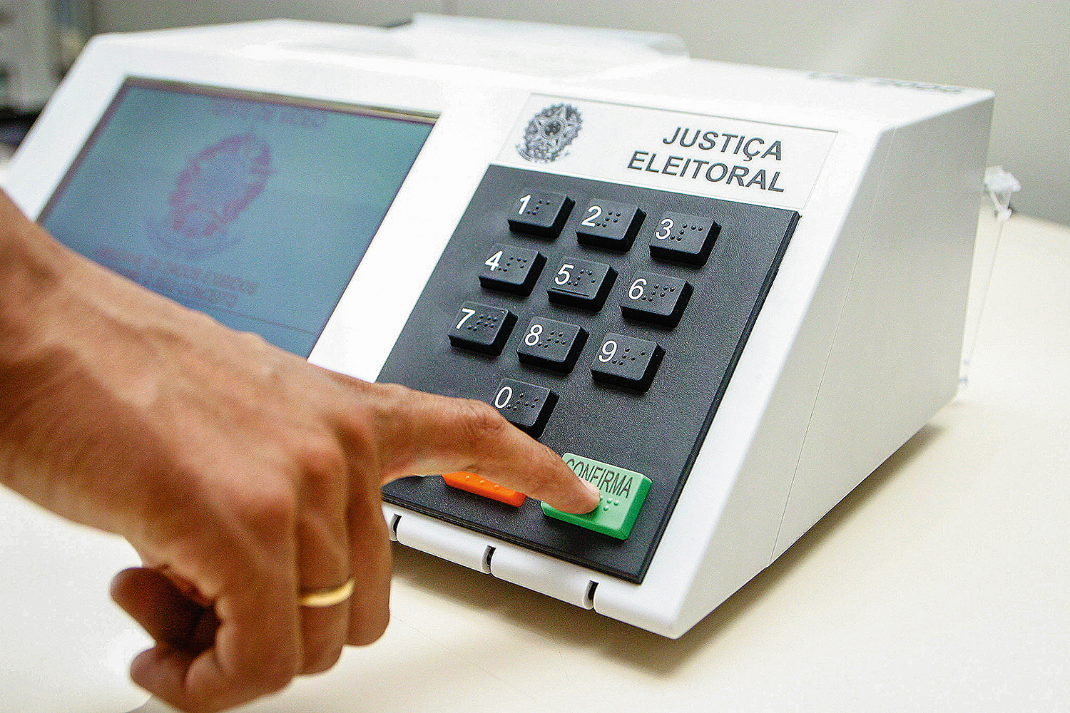 Cerca de 28% dos eleitores de Volta Redonda ainda não têm registro biométrico
