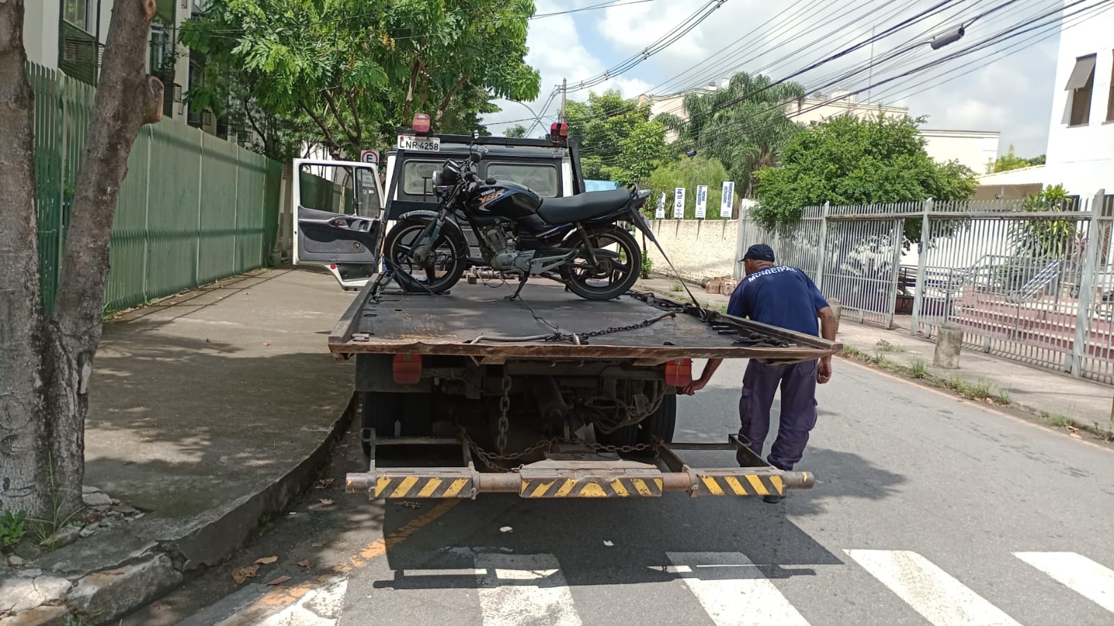 Sistema Integrado de Segurança flagra motociclistas inabilitados e veículos são recolhidos em Volta Redonda