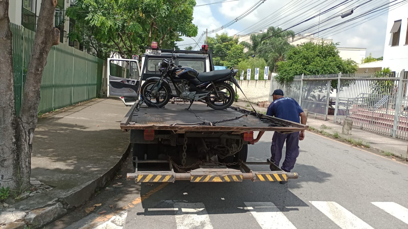 Sistema Integrado de Segurança flagra motociclistas inabilitados e veículos são recolhidos em Volta Redonda