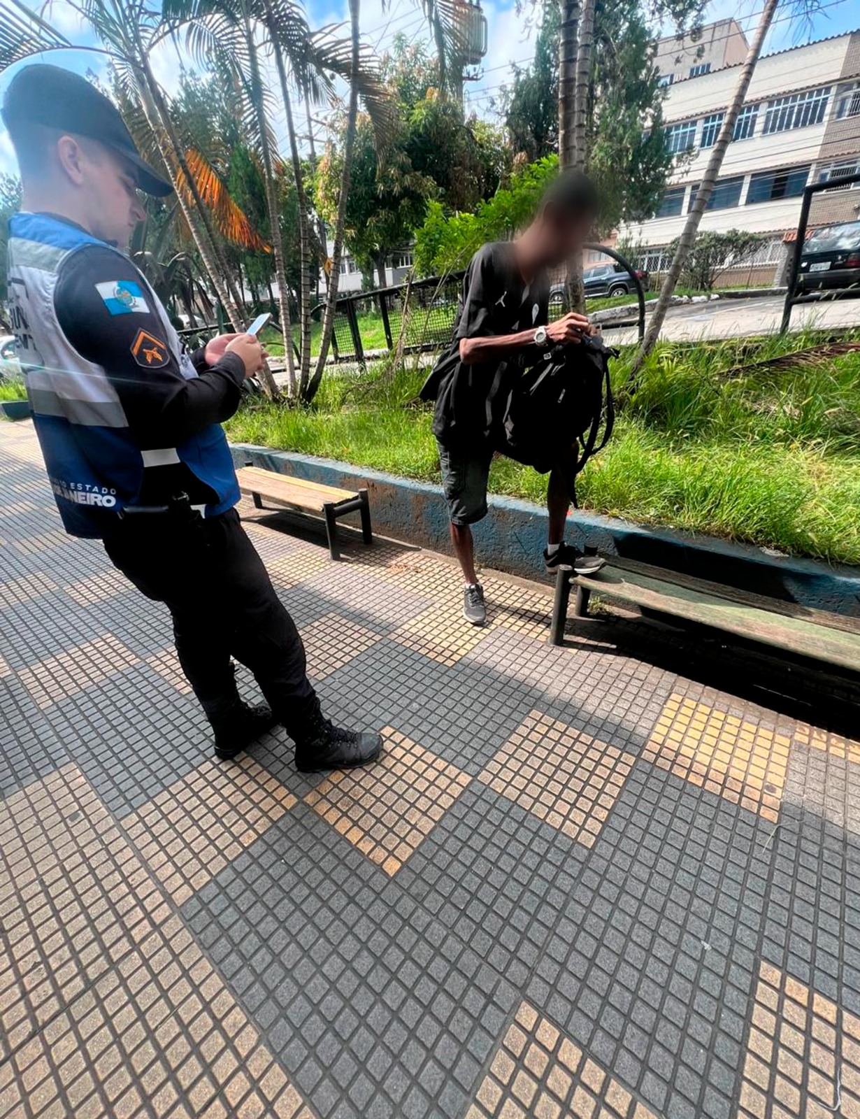 Suspeito de violência contra mulher é preso na Rodoviária de Volta Redonda