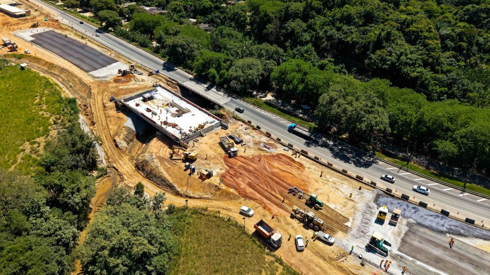 Por conta do feriado, programação dos desmontes de rochas na Serra das Araras será alterada nesta semana