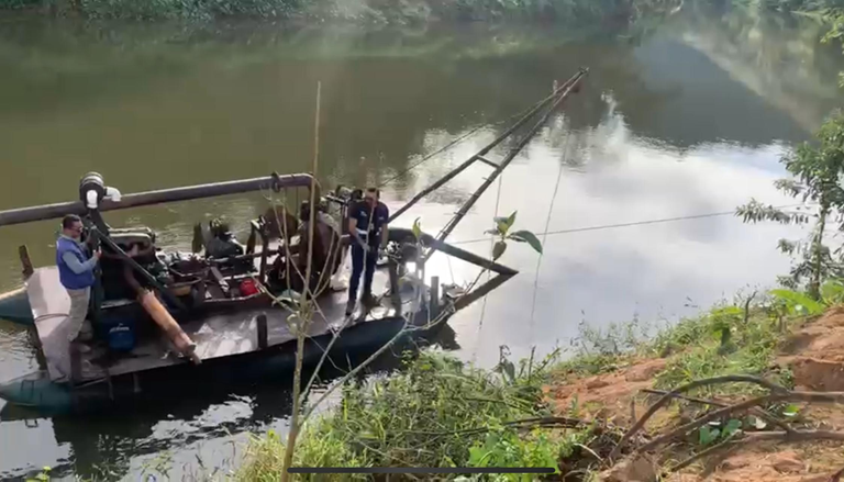 Polícia Federal prende dois homens por extração ilegal de areia em Valença