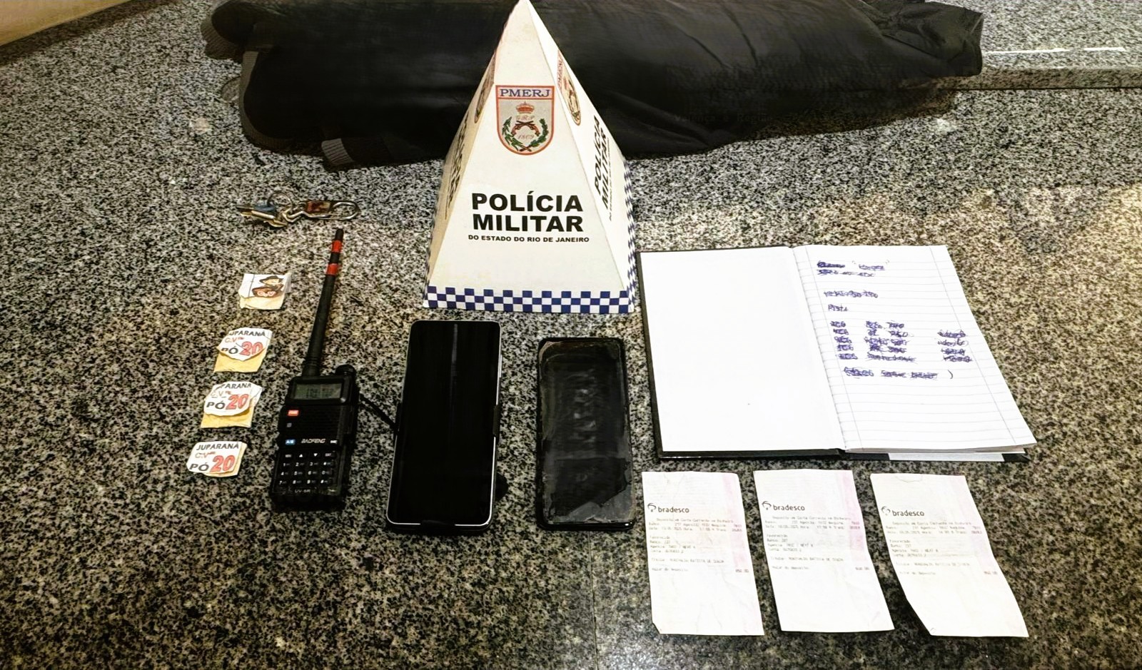 Jovem é preso por tráfico de drogas em Valença após denúncia anônima
