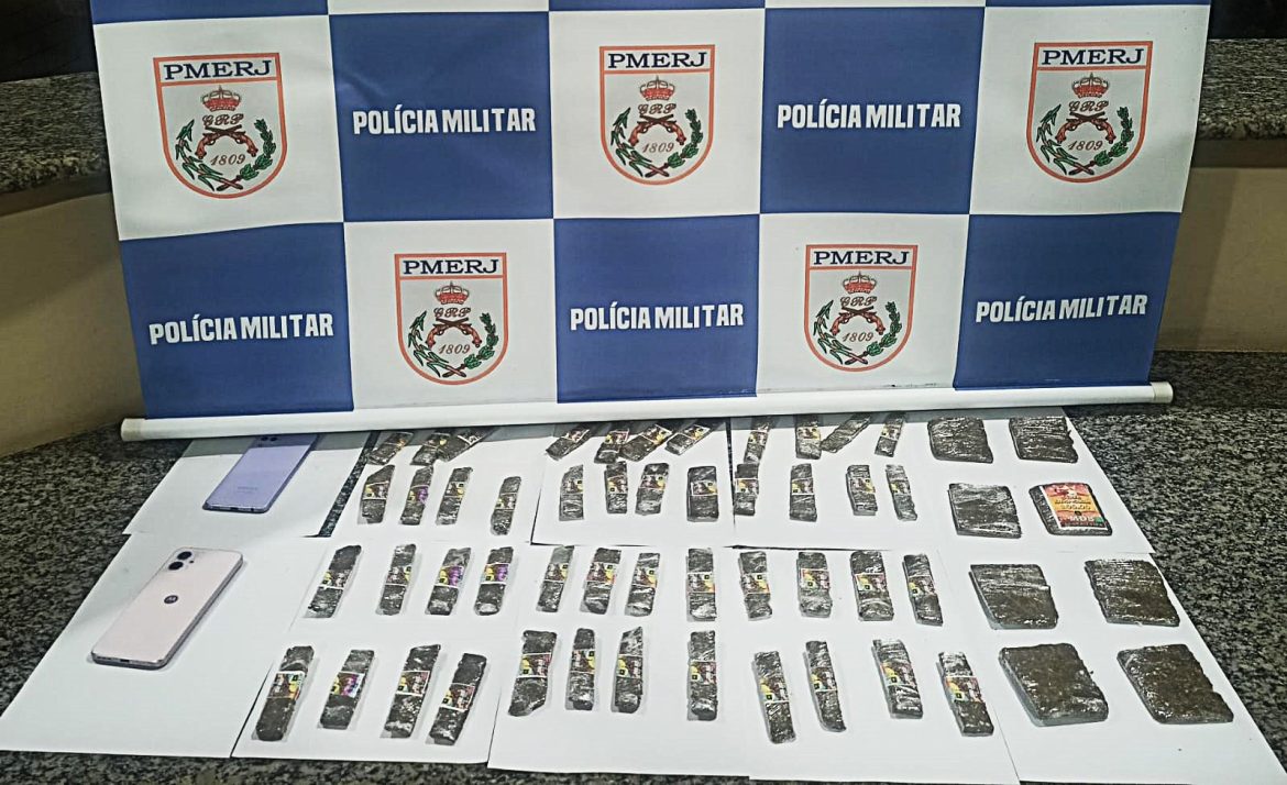 Dupla é presa por tráfico de drogas após denúncia anônima em Mendes