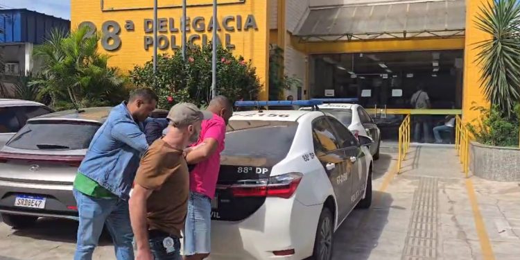 Homem é preso em Barra do Piraí após descumprir medidas protetivas e perseguir ex-companheira