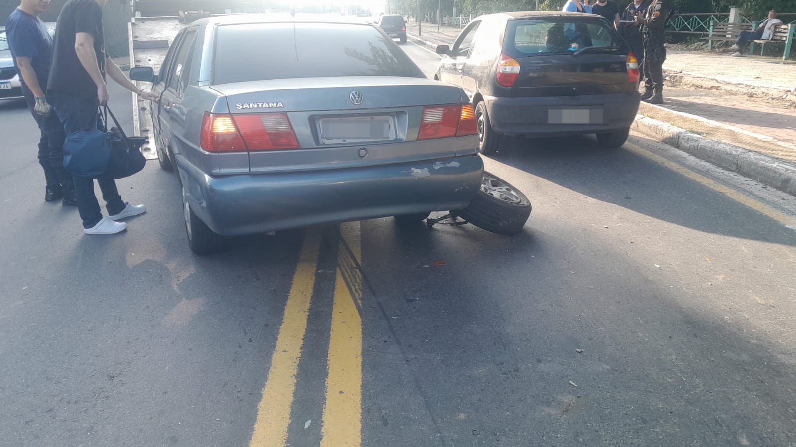 Com CNH vencida, homem vai à sede da Guarda Municipal recuperar carro e tem outro veículo removido em VR