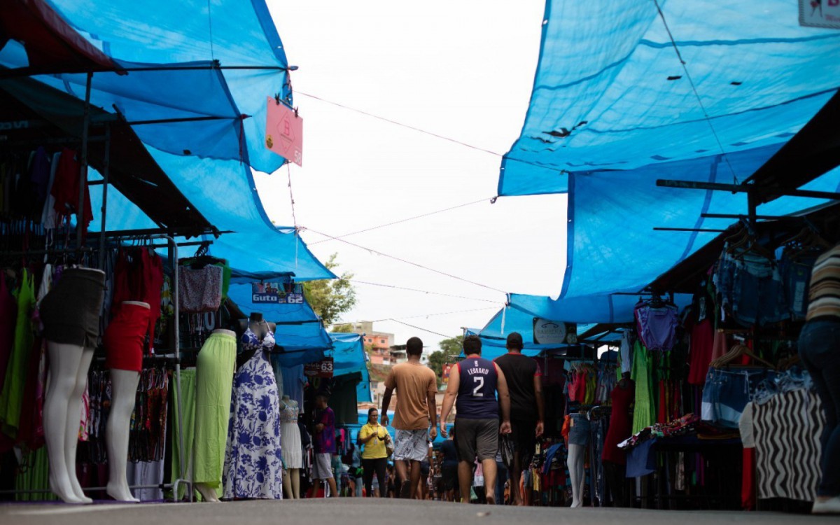 Feira Livre de Volta Redonda terá horários especiais na ‘Semana dos Namorados’