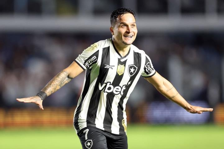 Botafogo supera o Santos na Vila Belmiro; Neymar é expulso