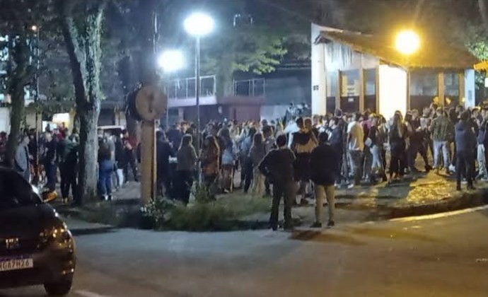 Briga entre mulheres termina em confusão e hospital em Volta Redonda