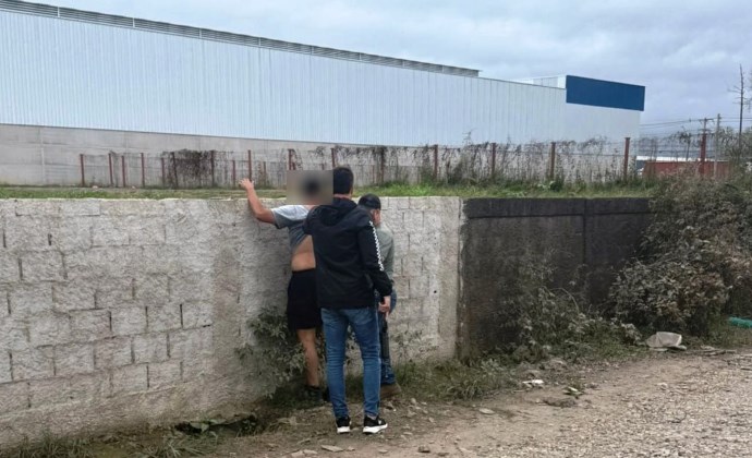 Policiais civis de Piraí prendem homem condenado por golpe, 13 anos após o crime, em Volta Redonda