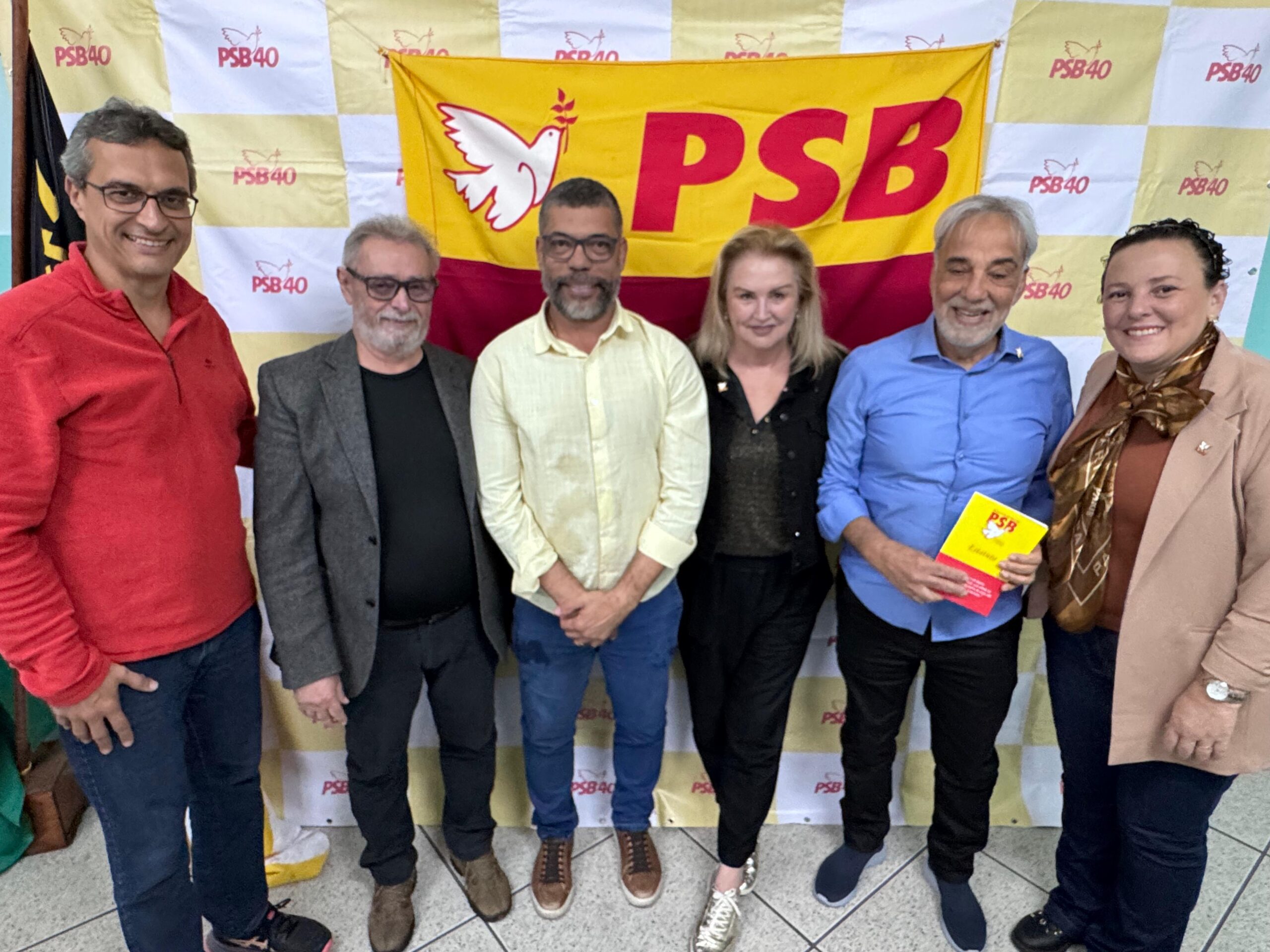 Paulo Baltazar se filia ao PSB de Volta Redonda