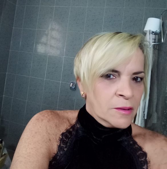 Advogada e colunista social Maria Emília é encontrada morta em casa, em Barra Mansa