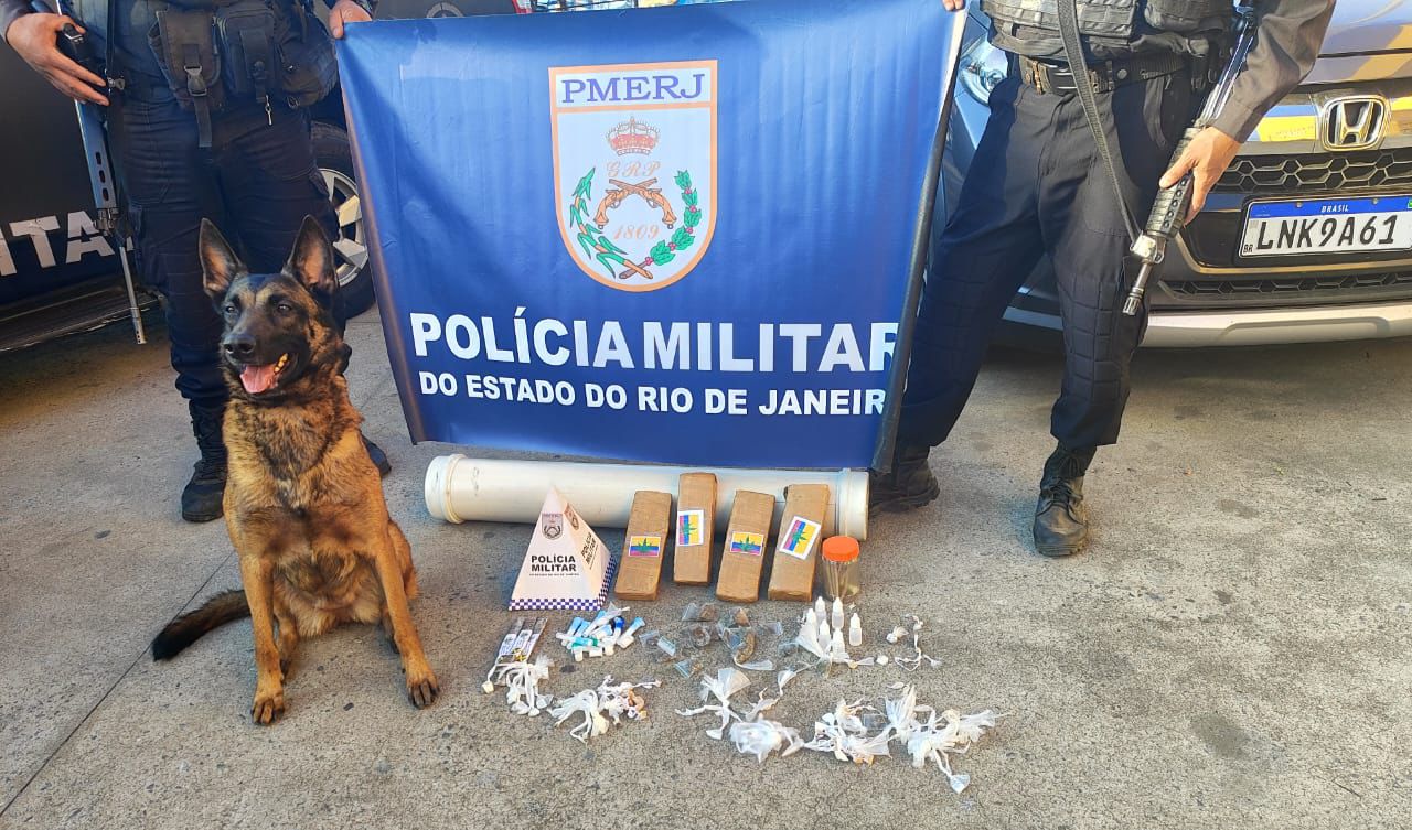 PM apreende grande quantidade de drogas em Barra Mansa