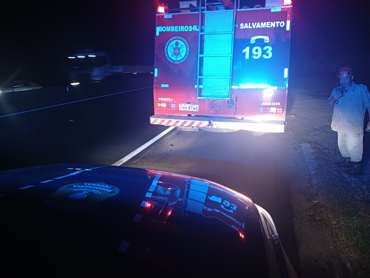 Mototaxista perde braço em acidente grave na Dutra, em Piraí