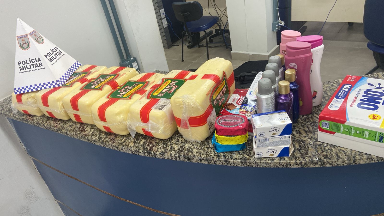 Homem é preso em flagrante após furtar vários produtos em supermercado de Resende