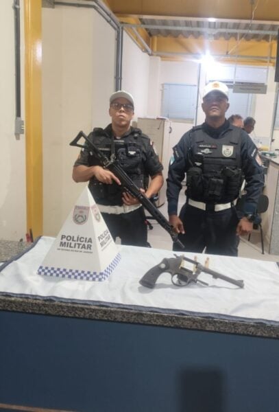 Adolescente é apreendido com arma de fogo durante operação policial em Valença