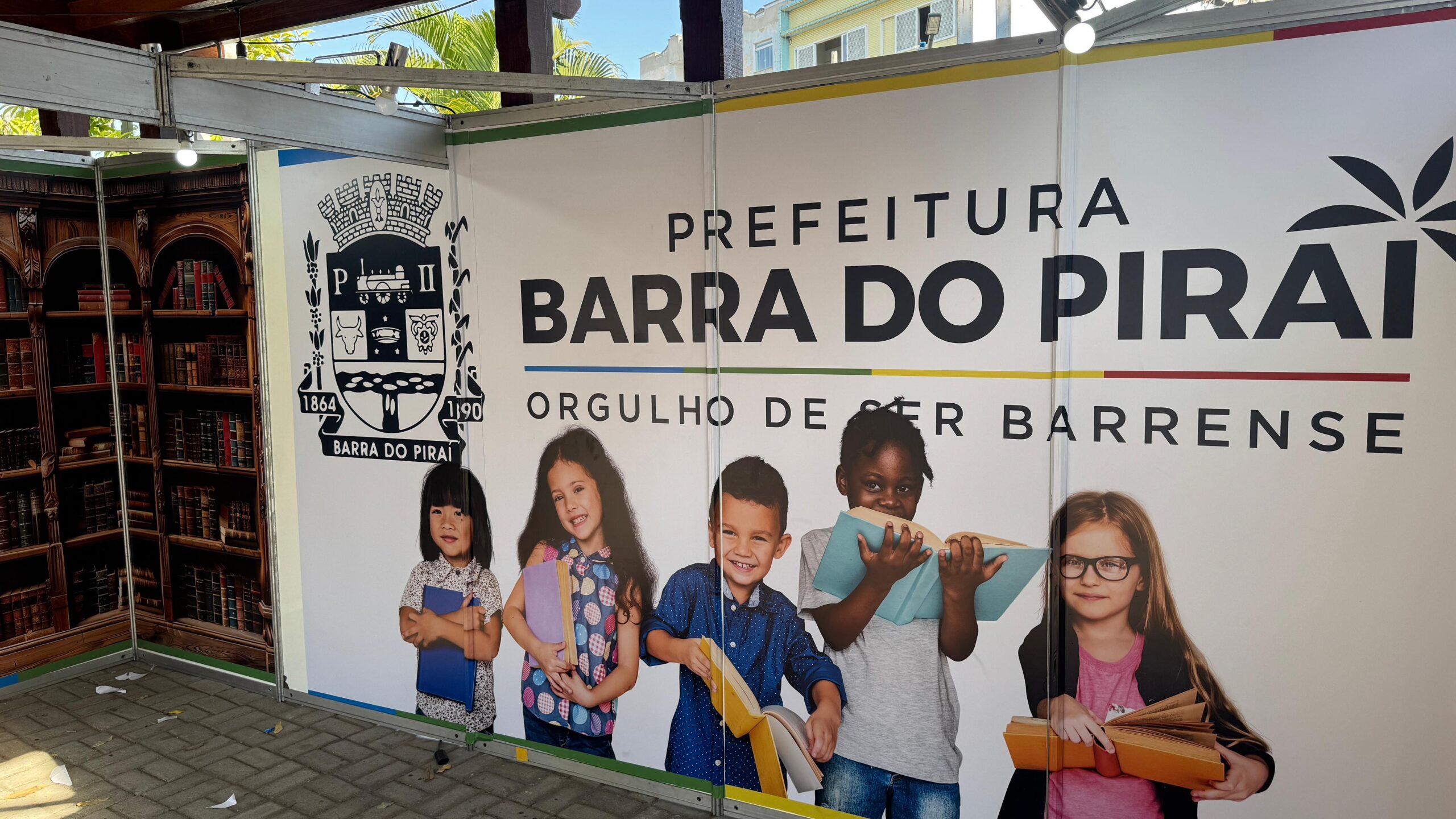 Feira Literária Barrense começa nesta quinta-feira (2) com a presença de Thalita Rebouças