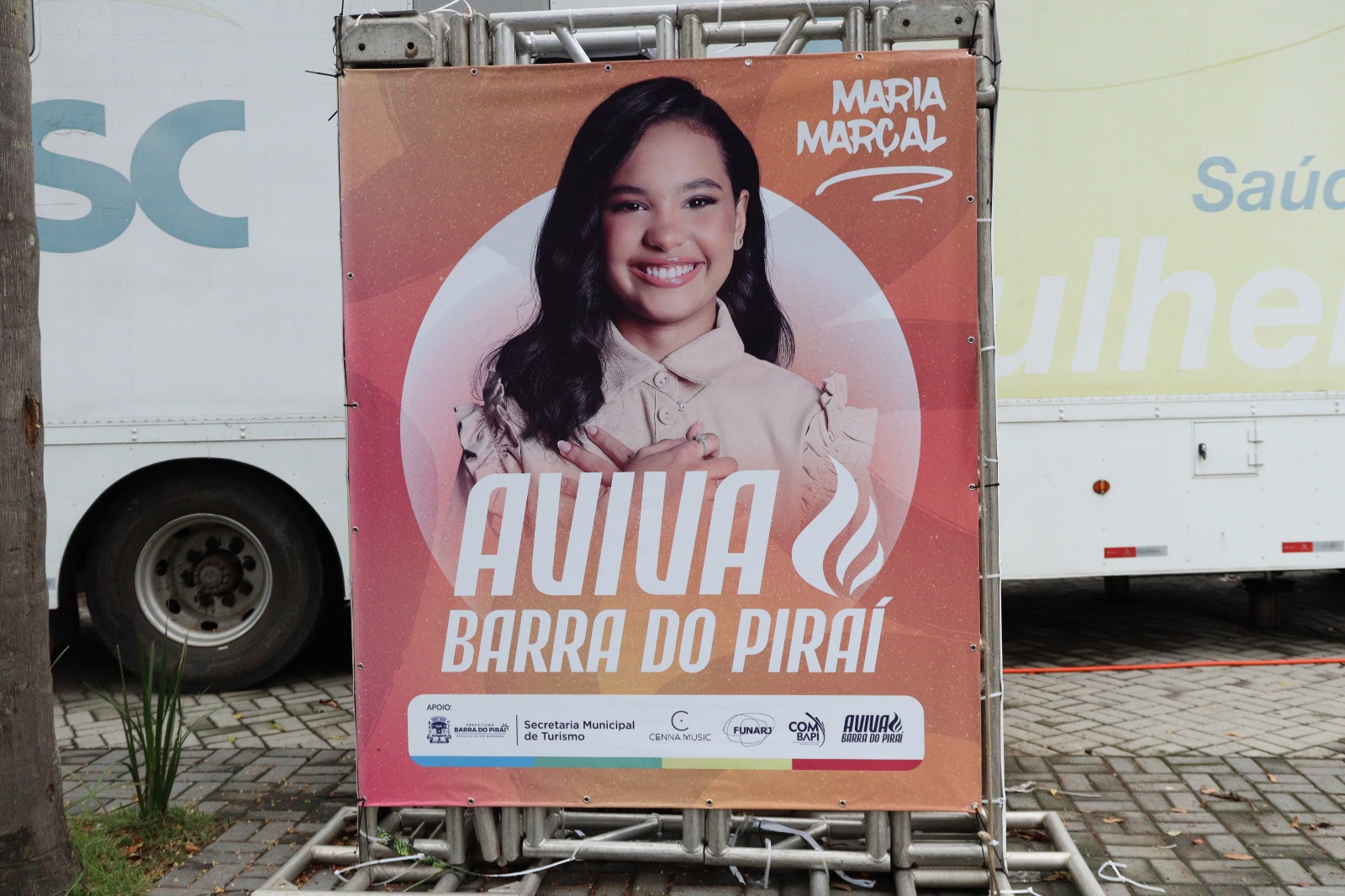 Barra do Piraí: fenômeno gospel nacional, Maria Marçal se apresenta na Praça Nilo Peçanha