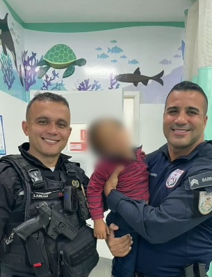Policiais Militares salvam vida de criança de 2 anos em Paraty