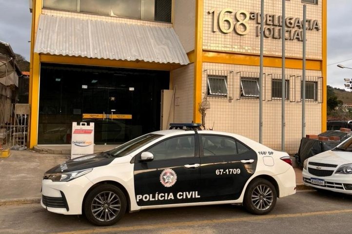 Homem é preso após ameaçar e ofender companheira em bar, em Rio Claro