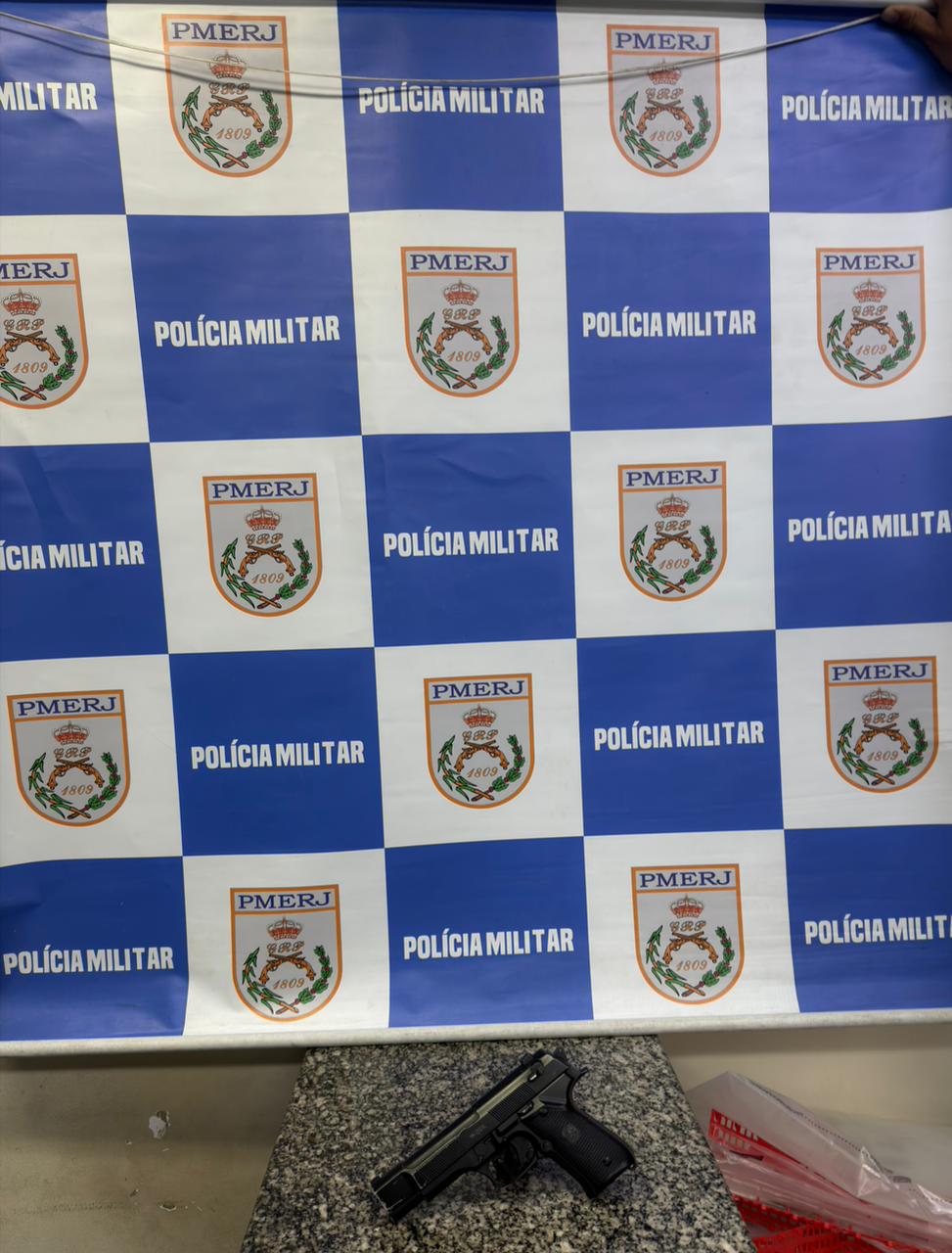 Barra Mansa: dois adolescentes são apreendidos após assalto a pedestre