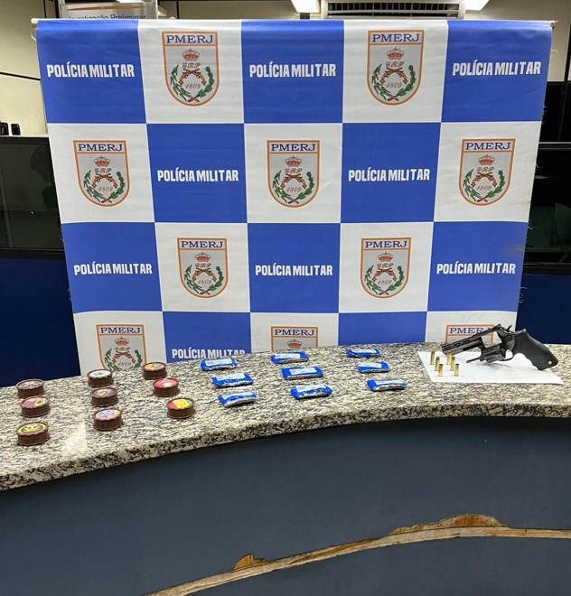 Suspeito de tráfico é baleado após apontar arma na direção de policial em Barra Mansa