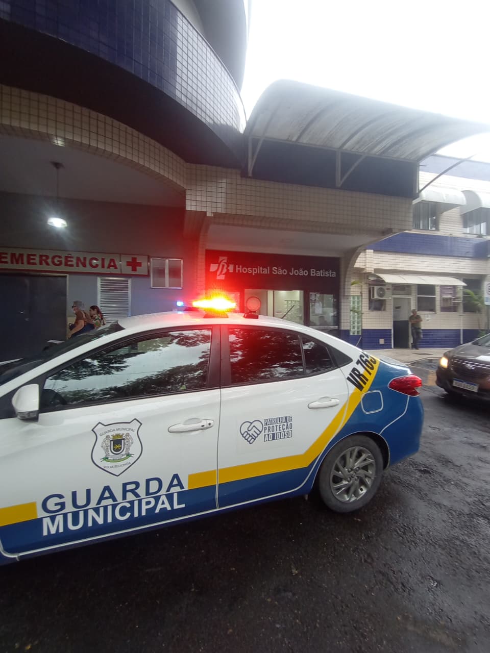 Idosa de 79 anos, vítima de maus tratos, é internada em hospital de Volta Redonda