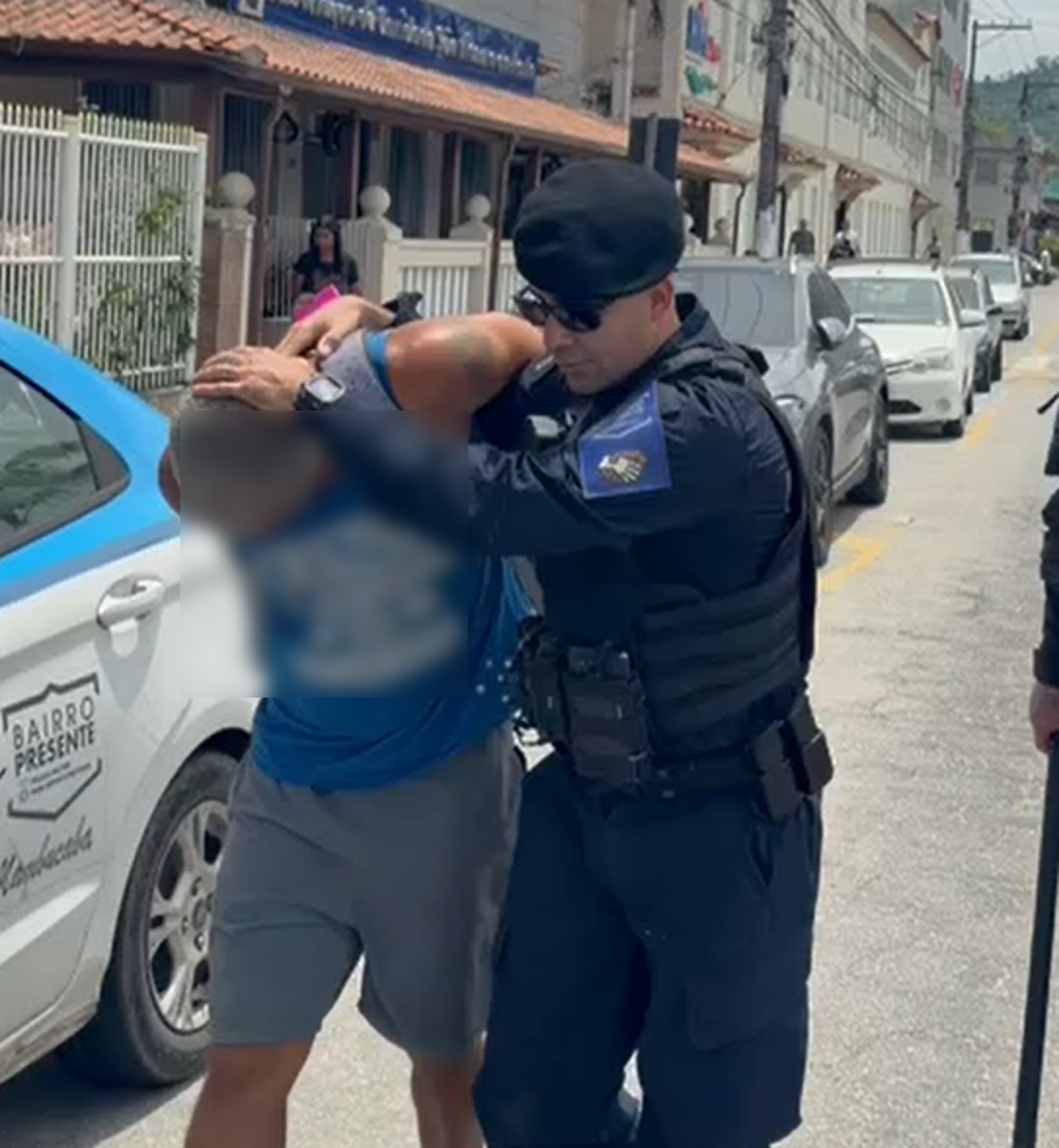 Homem acusado de abusar de crianças é preso ao tentar fugir de Angra dos Reis