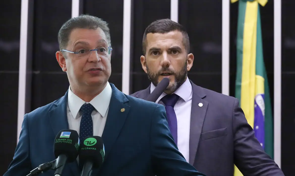 Movimentações suspeitas envolvendo Sóstenes e Carlos Jordy somam R$ 28,6 milhões