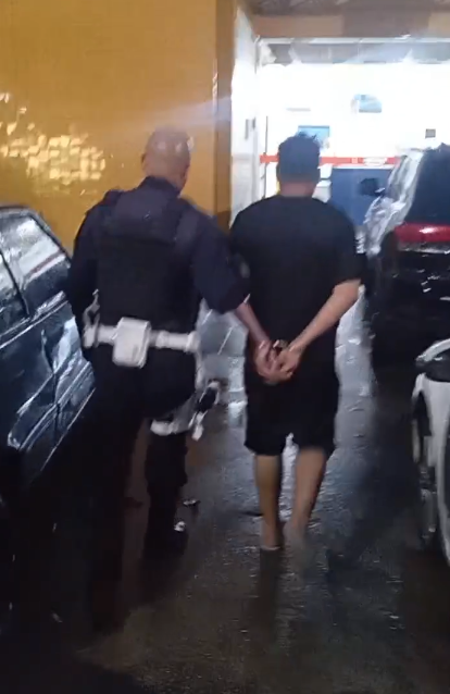 Dupla é presa com drogas após abordagem do CPRv em Piraí