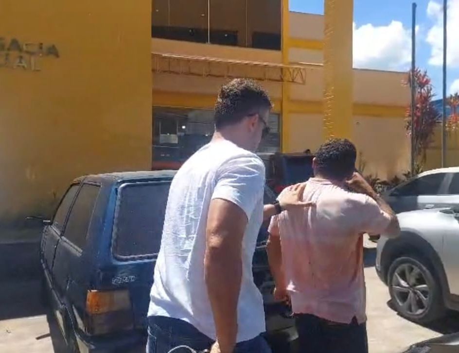 Polícia Civil prende homem por perseguição e violência psicológica contra jovem em Piraí