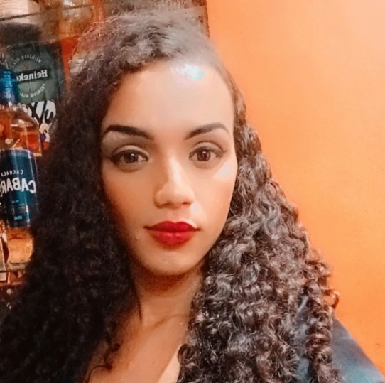 Polícia investiga homicídio de mulher trans em Três Rios; companheiro confessa crime