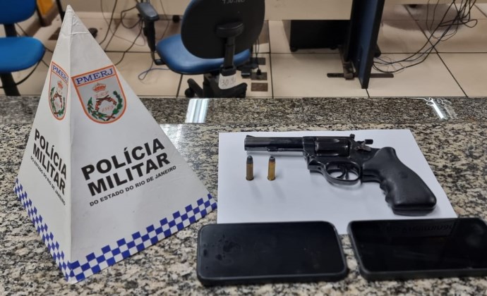 Suspeitos de tentativa de homicídio em Miguel Pereira são presos com carro clonado em Paty do Alferes