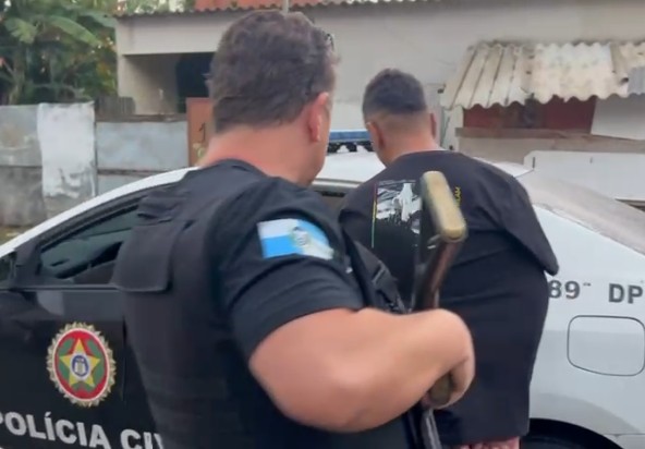 Polícia Civil prende três ligados ao tráfico em operação em Resende